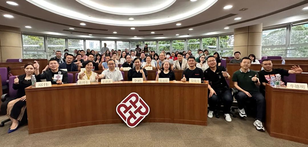 时尚纵横谈-又双叒来了！