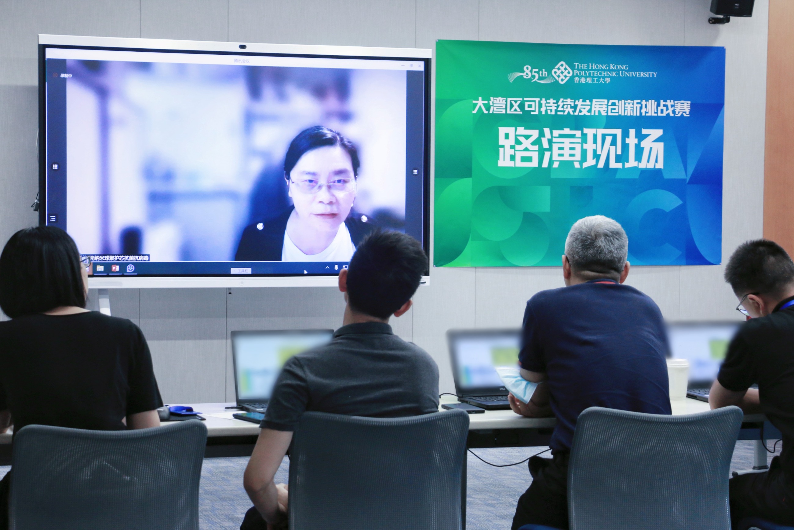 图片关键词